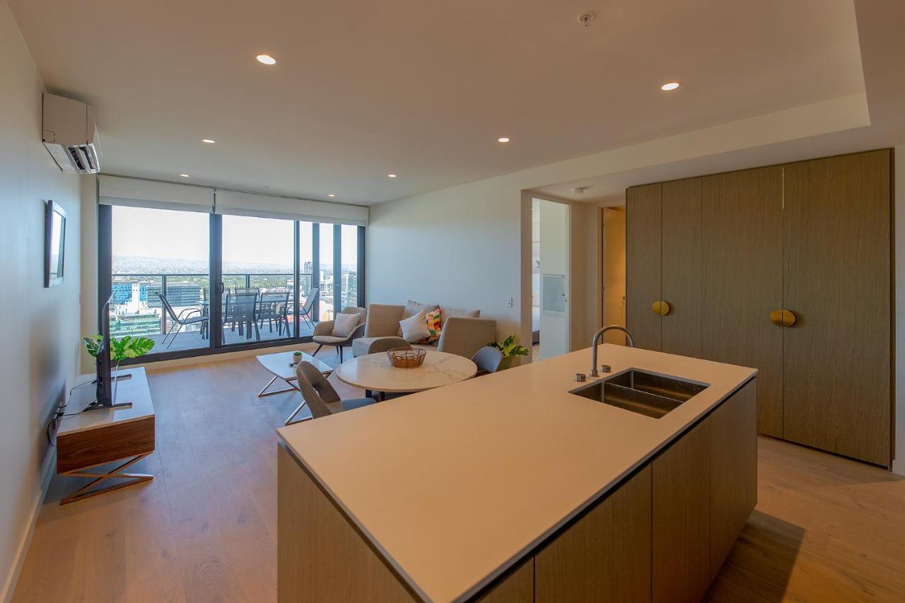 Realm Apartments By Cllix Adelaide Bagian luar foto